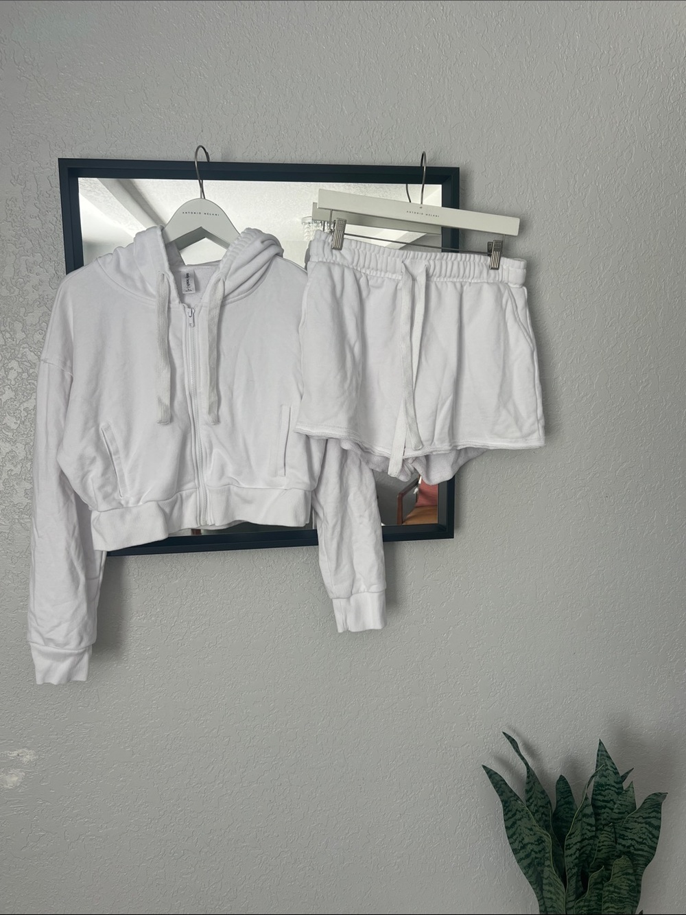 Women's White Lounge Set - Cozy Everyday Comfort